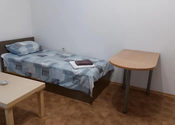 Charming Aquamarine Getaway Apartment Varna