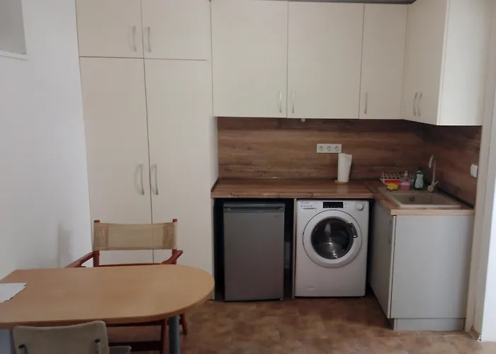 Charming Aquamarine Getaway Apartment Varna